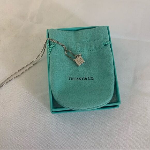 TIffany & Co. Atlas Cube Necklace - Silver - Picture 13 of 15